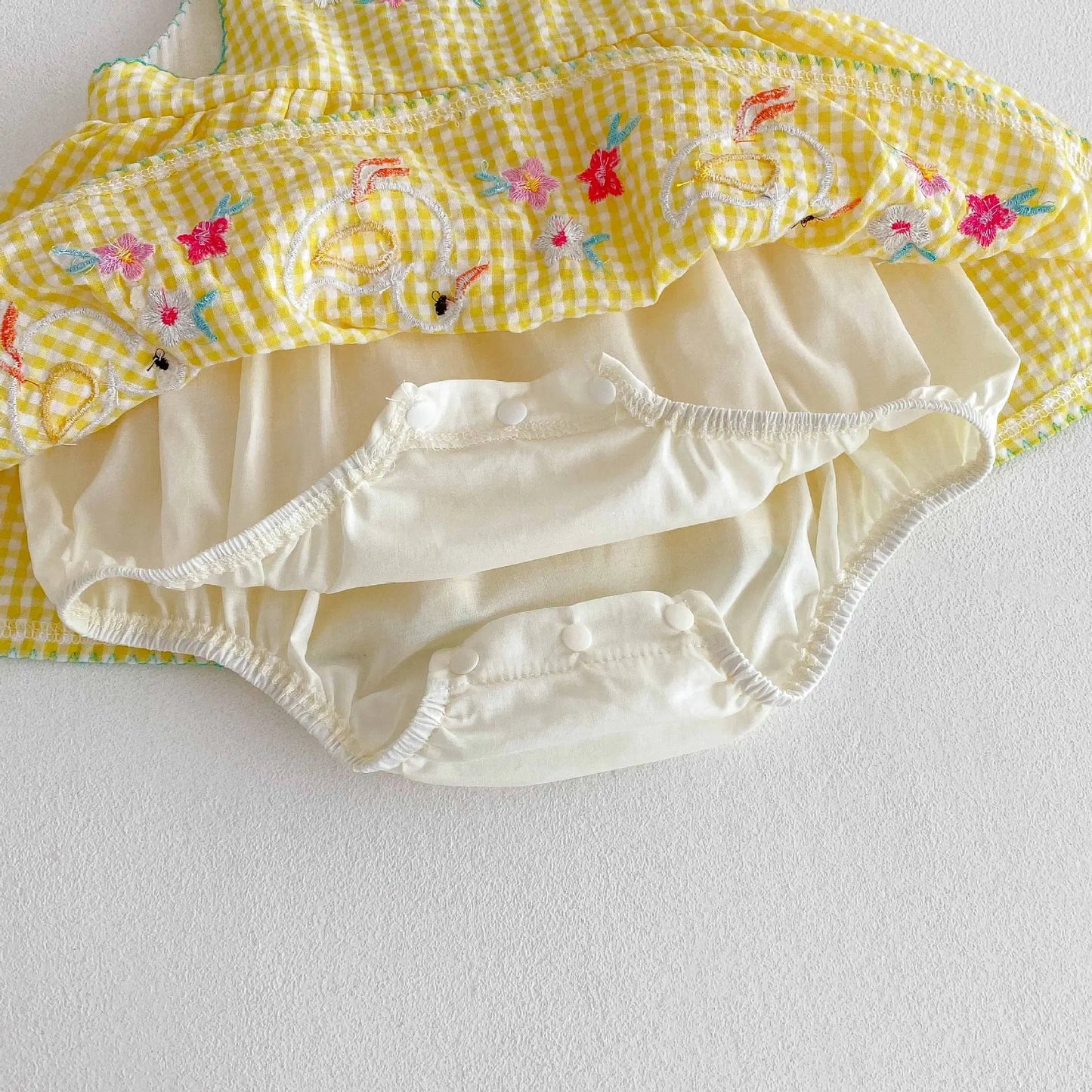 Baby Girl Summer Stylish Sweet Thin Class A Cotton Romper Dress - Cute Cartoon Duck Pattern Yellow Checkered Sleeveless Onesie