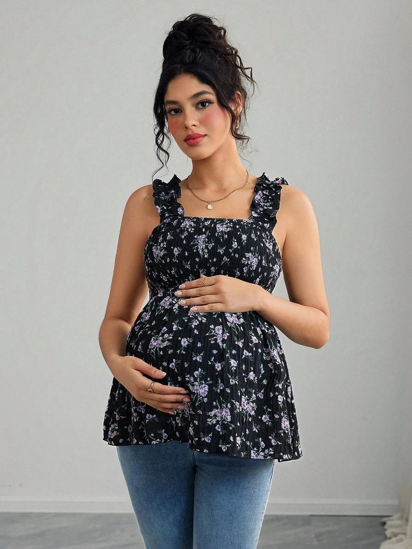Maternity Clothing Spring and Summer New Printed Suspenders Maternity Top Square Collar A Word Maternity Vest Pregnancy Shirt