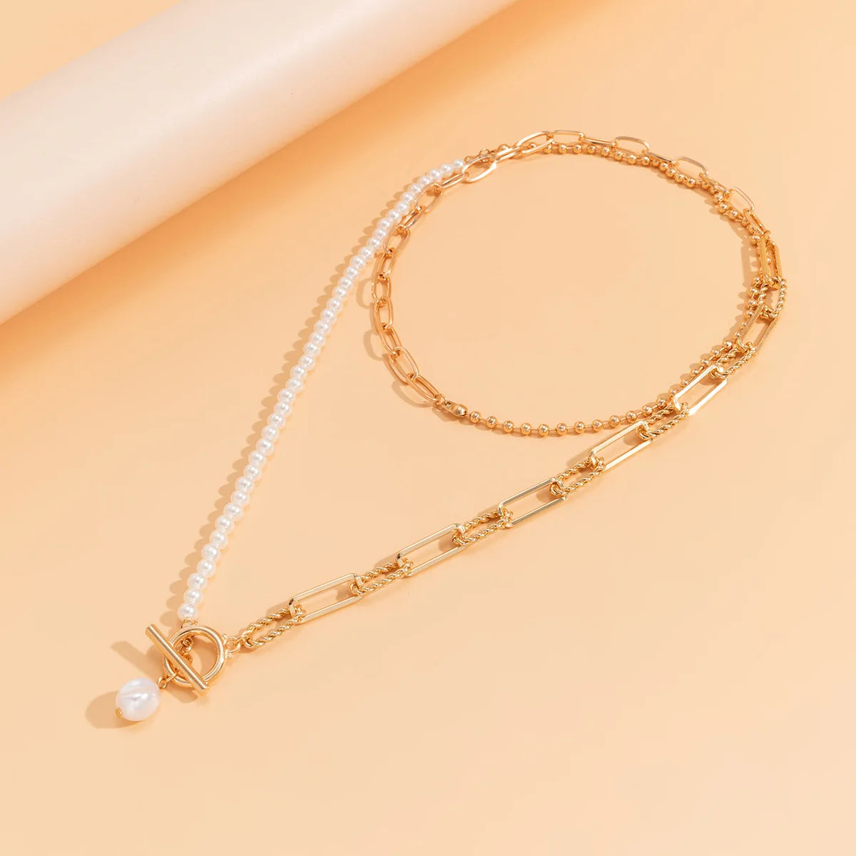 Multi-Layer White Imitation Pearl Necklace Bead Chain Punk Ladies Wedding Short Clavicle Necklac Girl Charm Banquet Jewelry