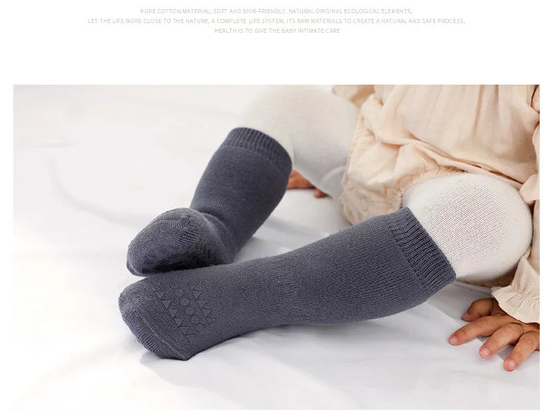 Thickened Kids Socks Baby Floor Socks Boys Girls Pure Color Cotton Warm Non-Slip Newborn Cotton Socks Autumn Winter
