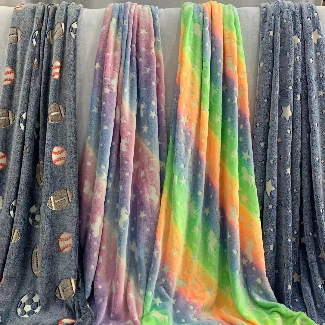 Double-Sided Flannel Coral Fleece Quilt Luminous Fluorescent Office Blanket for Children for Winter Air Conditioning