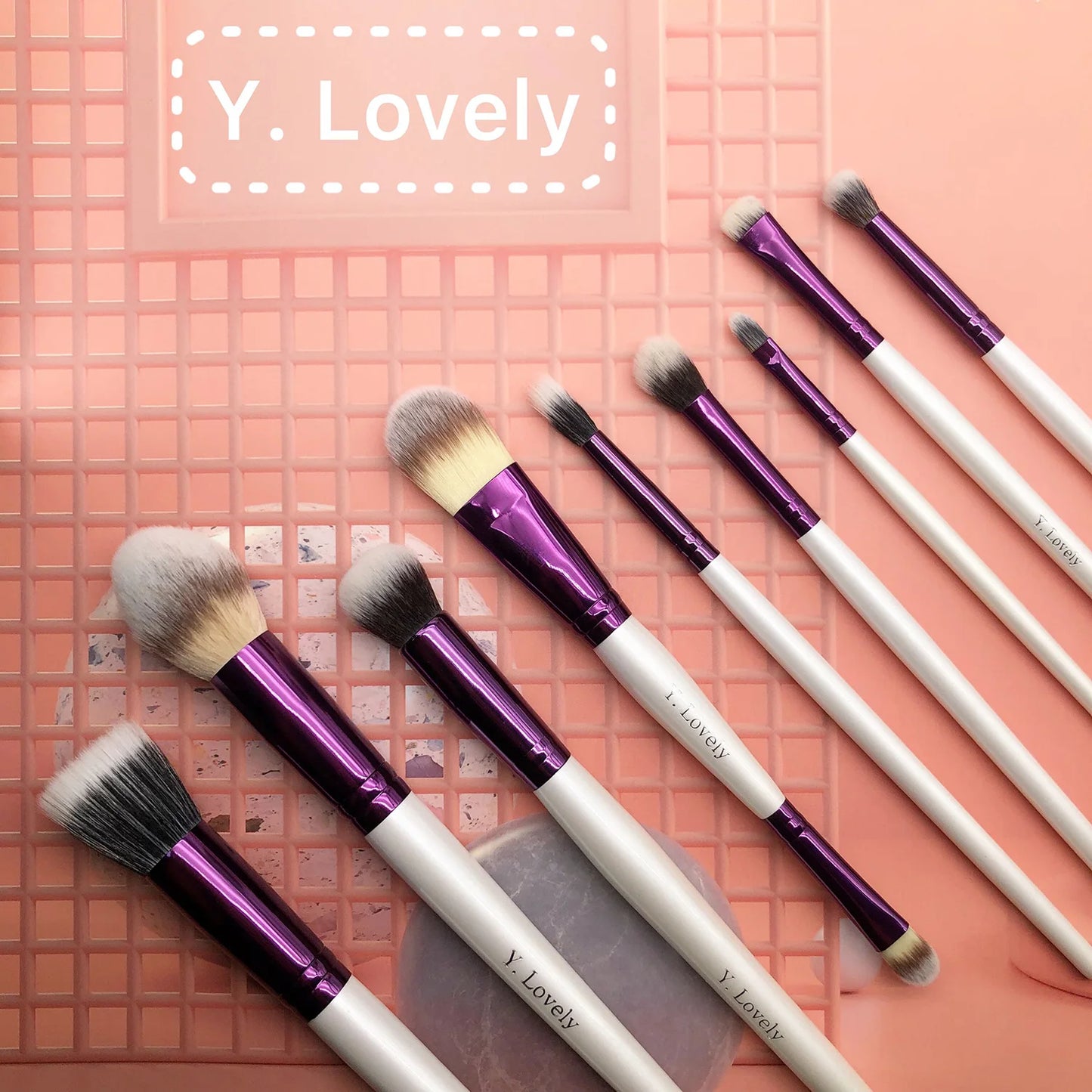 YLovely  luxurious  Soft Synthetic Natural High Quality Pearl White Foundation Contour Blending Maquiagem Make Up Brush Set Kit