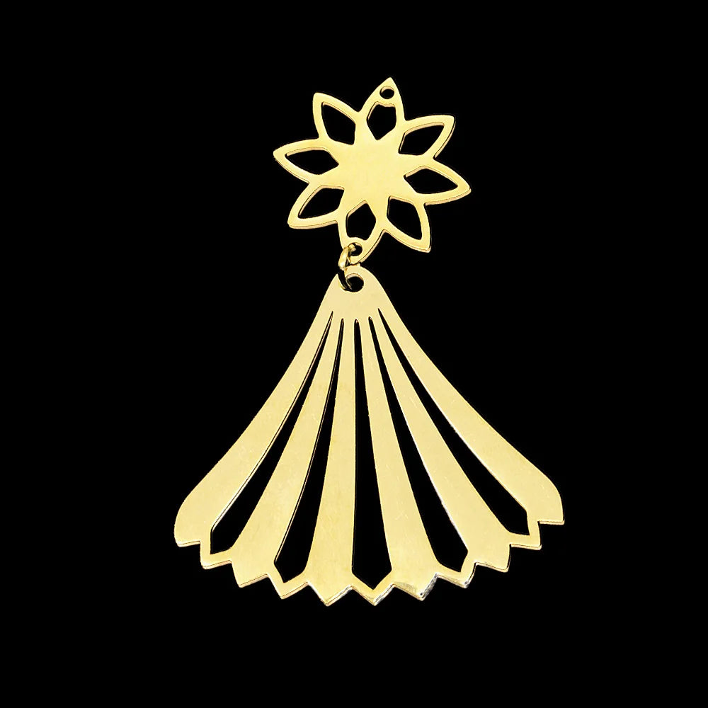 10pcs/lot Hollow Lotus Rose Flower DIY Charms 316 Stainless Steel Women Wholesale Jewelry Round Leaf Tassels Necklace Pendant