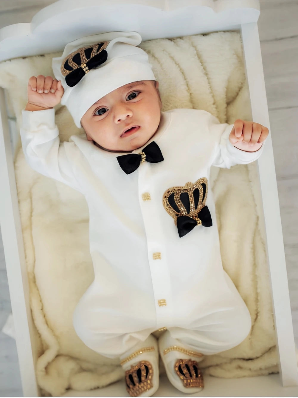 Dollbling Baptism Outfit Boy Prince Luxury Bling Christening Coming Home Romper Bonnet Set Mittens Nursery Hospital Clothing set