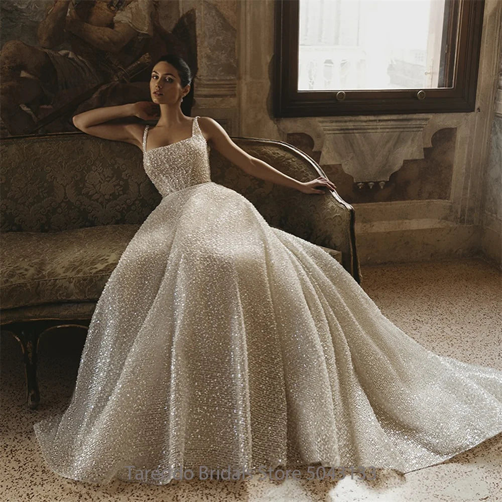 Customized Glitter Bling Bling Wedding Dress Spaghetti Straps Sequins Bridal Gown Sexy Sparkling Party Dress