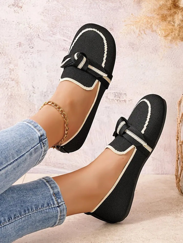 Women Flats 2025 New Knitted Breathable Flat Shoes Women Large Size Lightweight Loafers Anti-Slip Casual Flat Sneakers Women