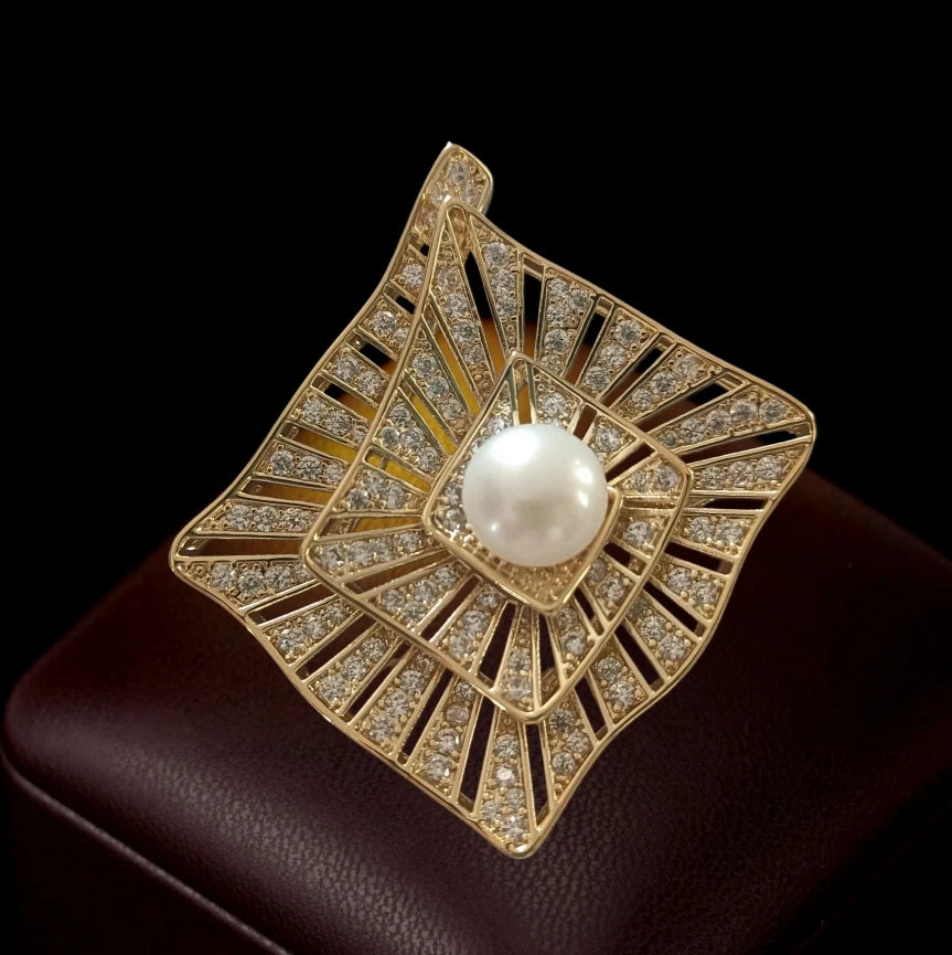 2026 Woman Brooches Luxury Designer Rose Butterfly Dragonfly Vase Bow Broche Pin Micro-inlaid Zircon Elegant Coat Accessories