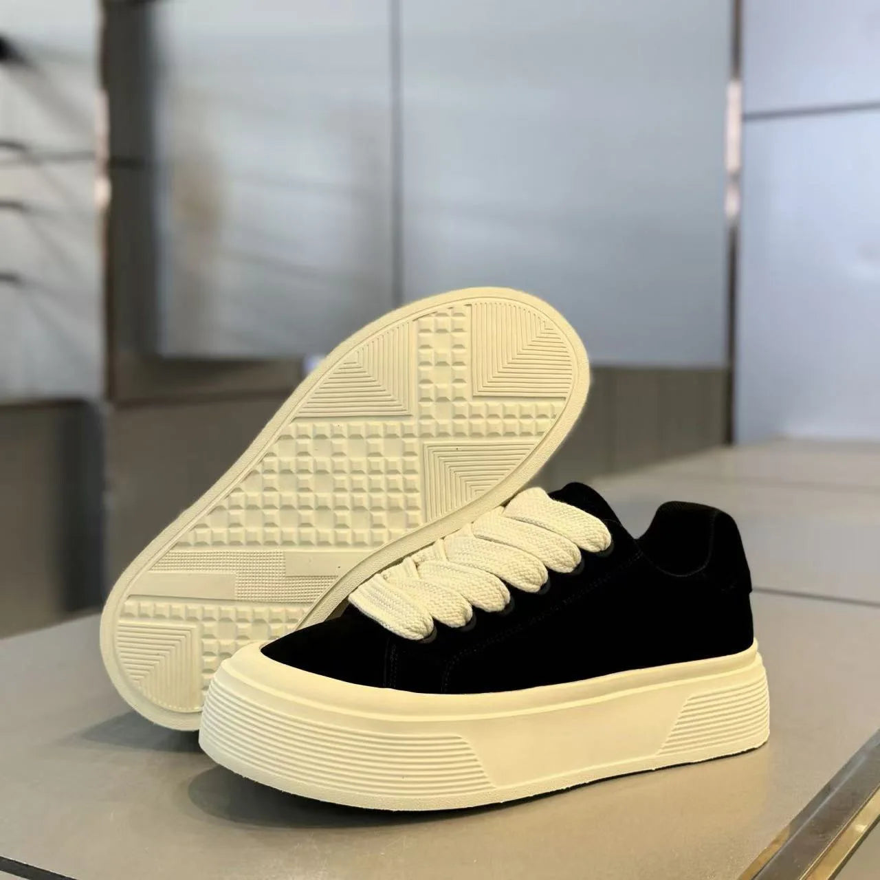 Men Vulcanized Shoes 2025 Autumn Outdoor Fashion Running Shoe Casual Sneaker Thick Sole Anti Slip Sport Shoes Zapatos Hombres