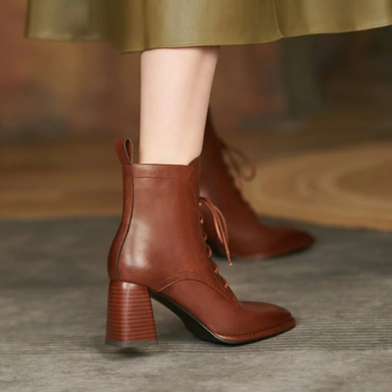 New Autumn/Winter Women Boots Cow Leather Fashion Women Shoes Square Toe High Heel Shoes for Women Lace Up Modern Short Boots