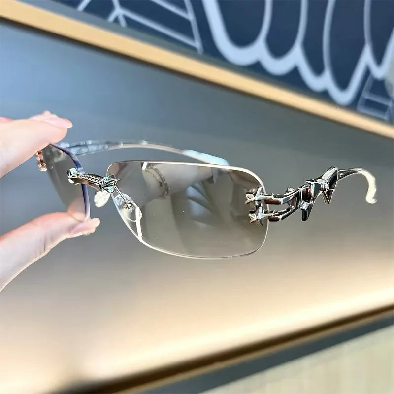 Punk Rimless Square Sunglasses Women Men Metal Bow Frame Luxury Designer Glasses Popular Shade Summer Travel Sun Glasses Eyewear