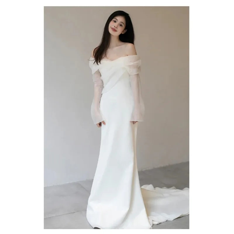 2026 Summer New One Shoulder Satin Light Wedding Dress French Travel Photography Bridal Temperament Simple and Slim Fit Dress
