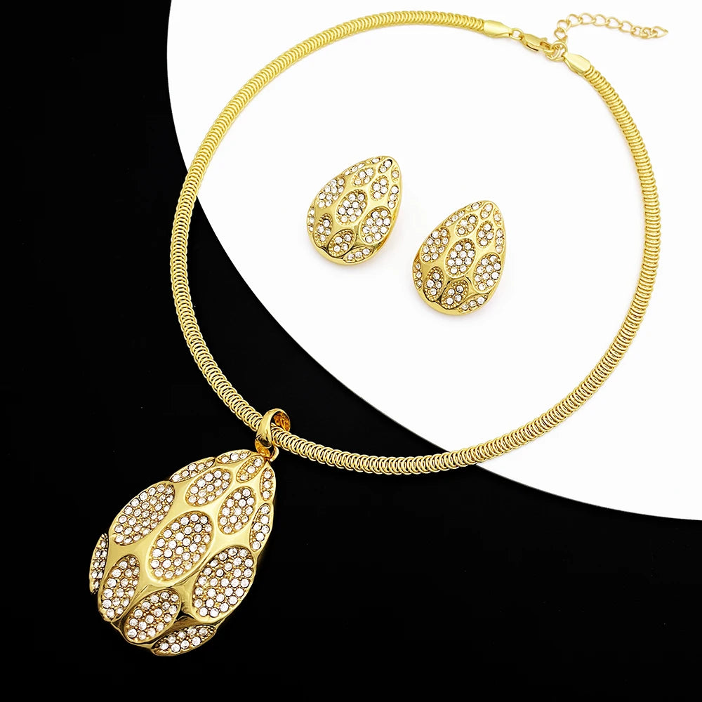 New Necklace And Earrings Set Unique Dubai Fashion Jewelry Nigeria Bride Wedding Party Gift