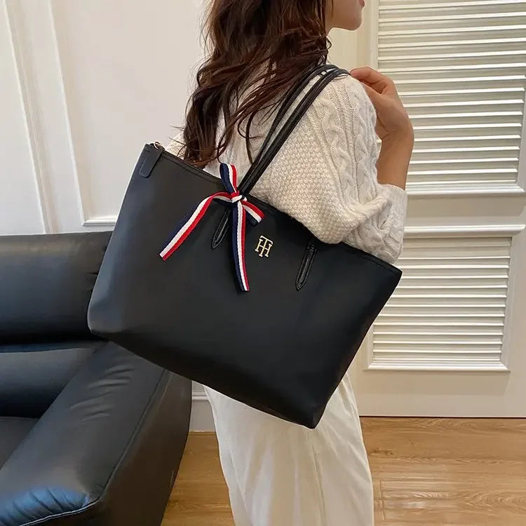 Vintage Elegant Diaper Bag: Luxury Crossbody Handbag For Women With Designer Letter Logo And Large Capacity Tote Function