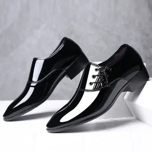 New Men's Slip-On Business Casual Shoes Large Size Fleece Lined Leather Shoes Wear Resistant Rubber Outsole Low Cut Ankle High