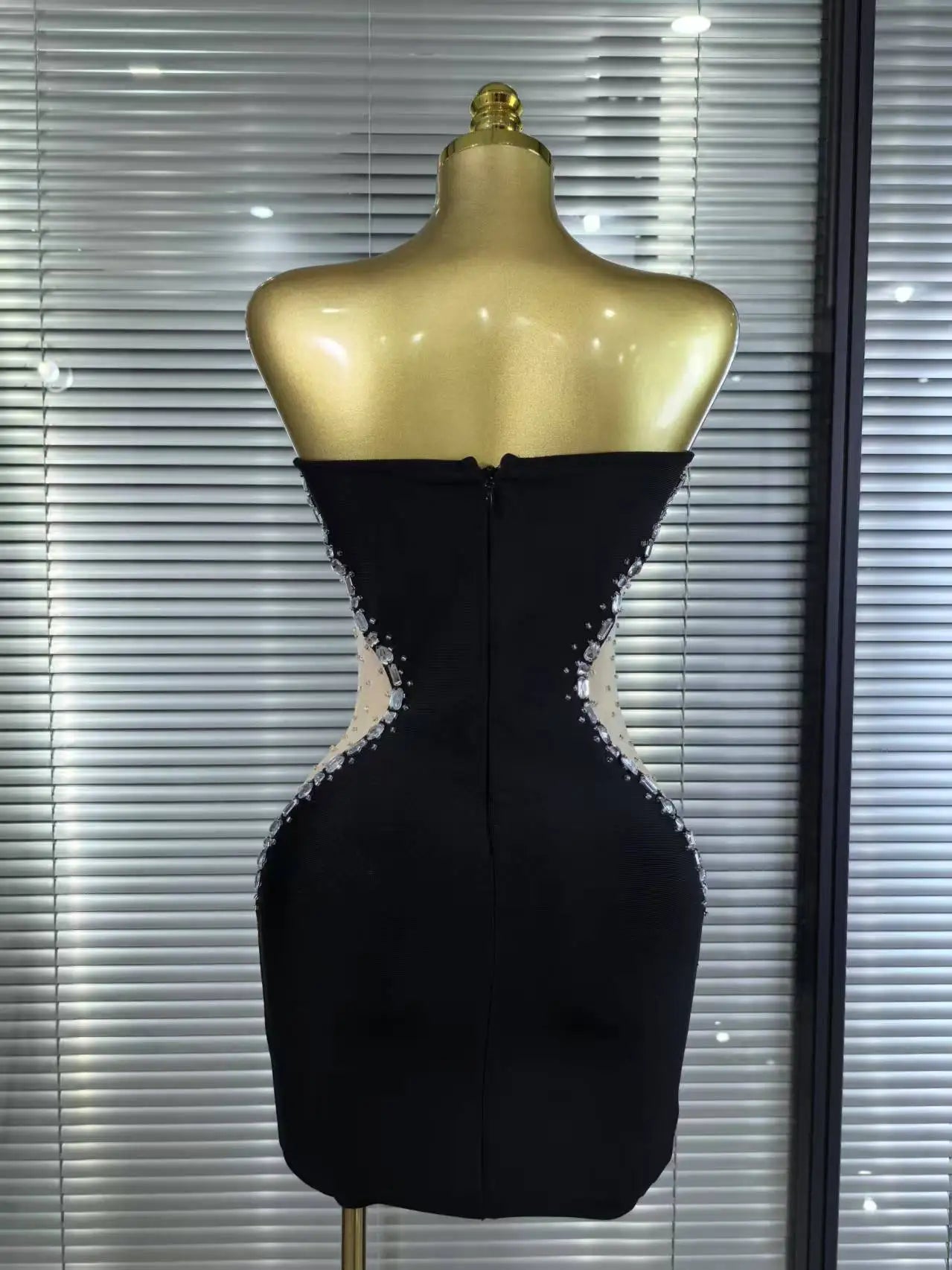 White Black Women Sexy Strapless Shinning Crystal Bodycon Mini Bandage Dress Nightclub Party Celebrate Birthday Cocktail Dress