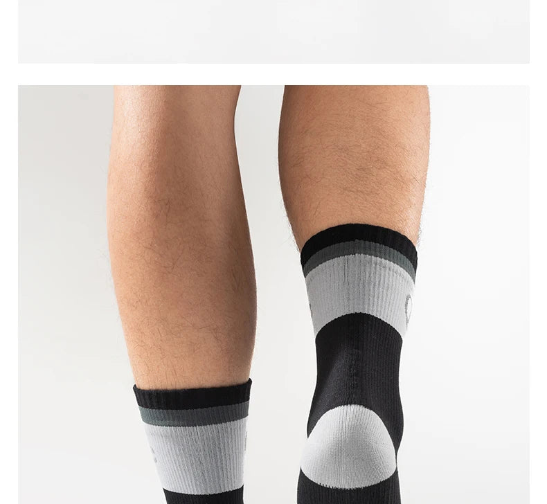Qunature Four-Season Waterproof Socks Breathable Outdoor  Sport Socks Hiking Cycling Cross Country Running Skiing Windproof Sock