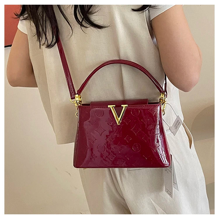 2026 Elegant Ladies Messenger Bag, High-Quality Leather Shoulder Bag For Women With Famous Designer Practical Style