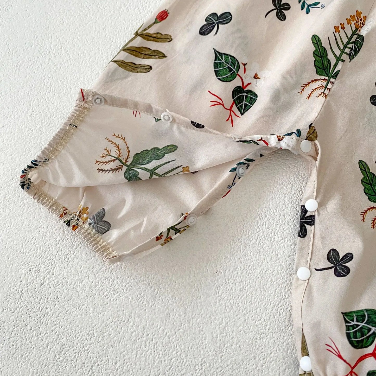 Summer new 0-3 year old baby clothing, baby  boys' and baby  girls' jumpsuits, leaf printed jumpsuit pants