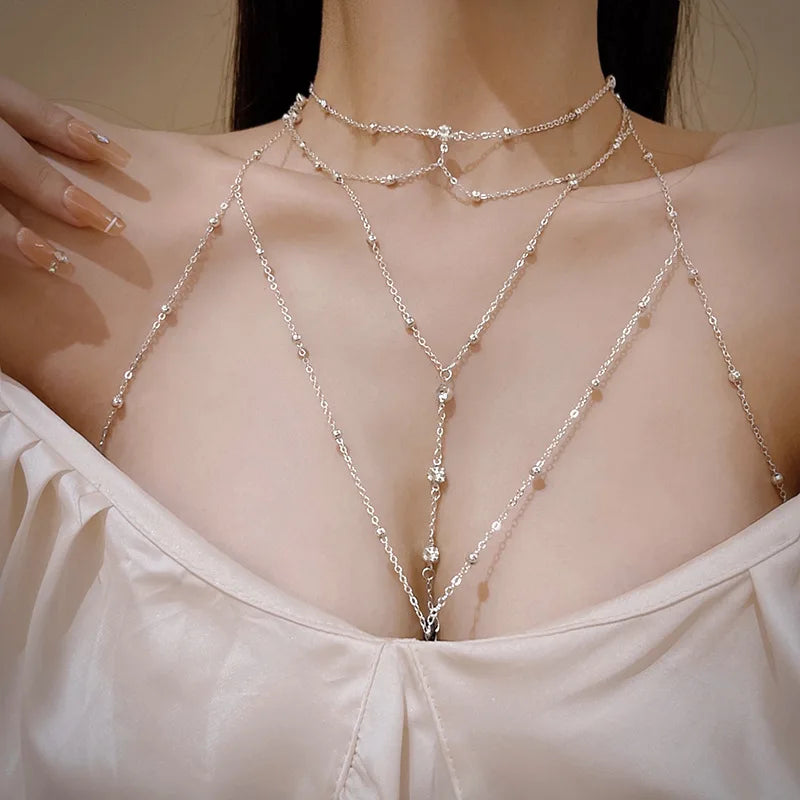 New Summer Sexy Chest Chain Bra Bikini Metal Body Chain Jewelry for Women Beach Harness Crystal Body Chain Decoration Jewelry