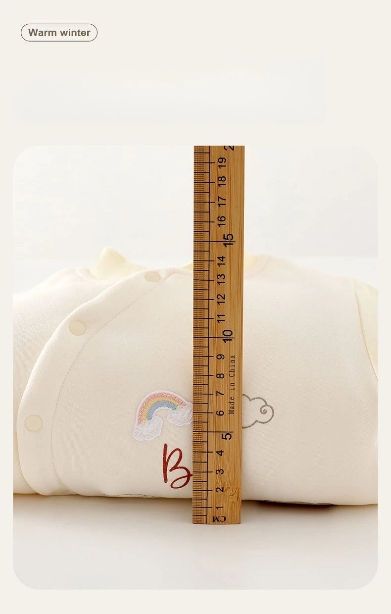 AYNIGIELL Baby Winter Clothing, Pure Cotton Thickened Warm Baby Cotton Clothing, 0-18 Months Newborn Baby Outdoor Clothing