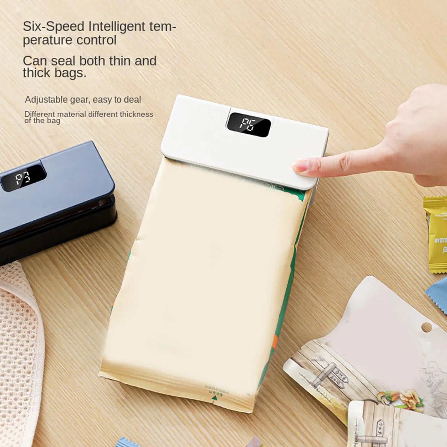 6-Mode Rechargeable Magnetic with Cutter Mini Sealer Electric Handheld Sealer Machine for Home Kitchen Restaurant Snack Chip
