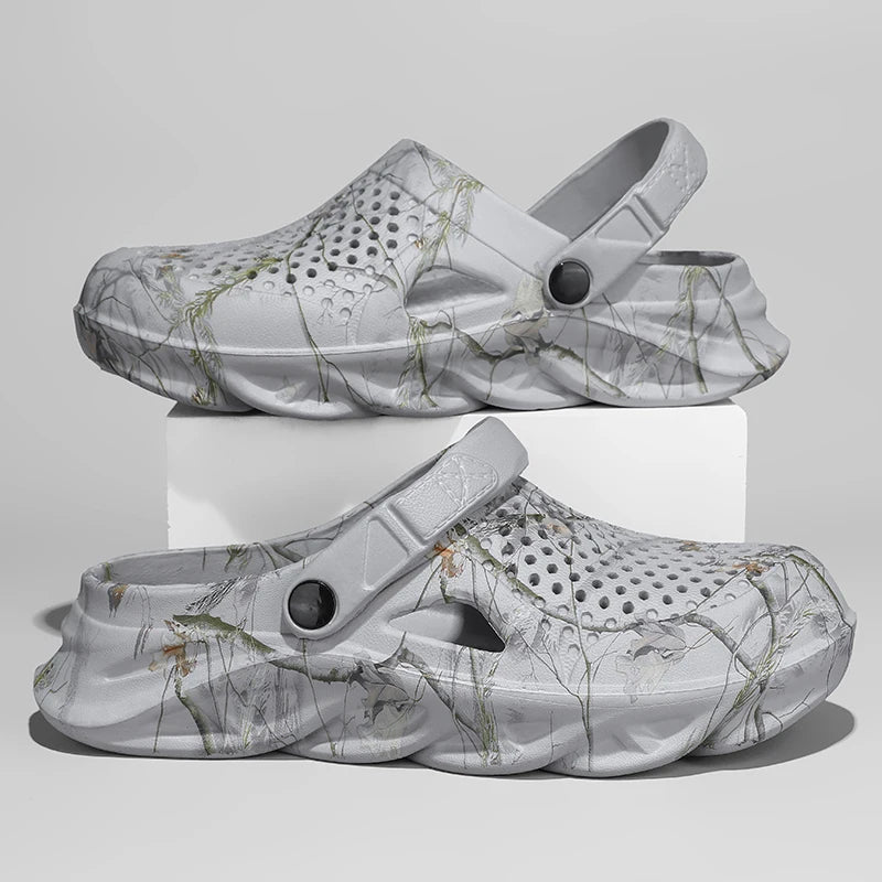 Men's Summer Sandals Clogs Men Women Breathable EVA Thick and Soft Sole Slippers Beach Water Shoes Couple's Clogs Big Size 47