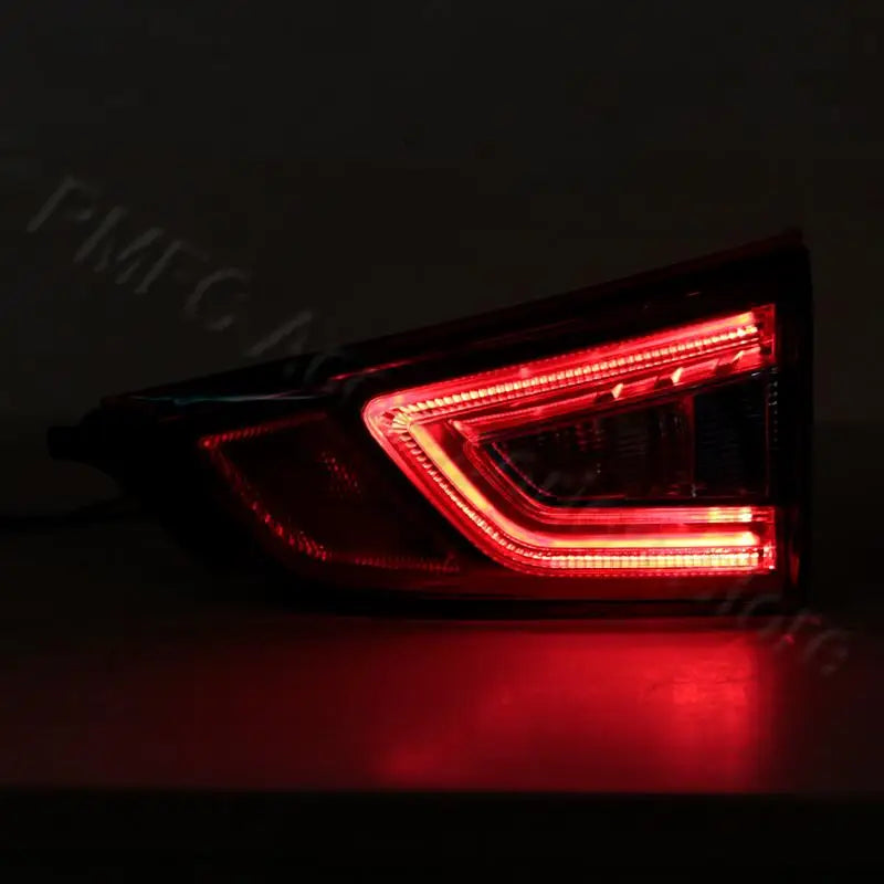 Car Tail Light Assembly Rear Turn Signal Light Stop Brake Lamp Fog Lamp For Nissan Qashqai 2014-2016 26555-4EA5A,26550-4EA5B