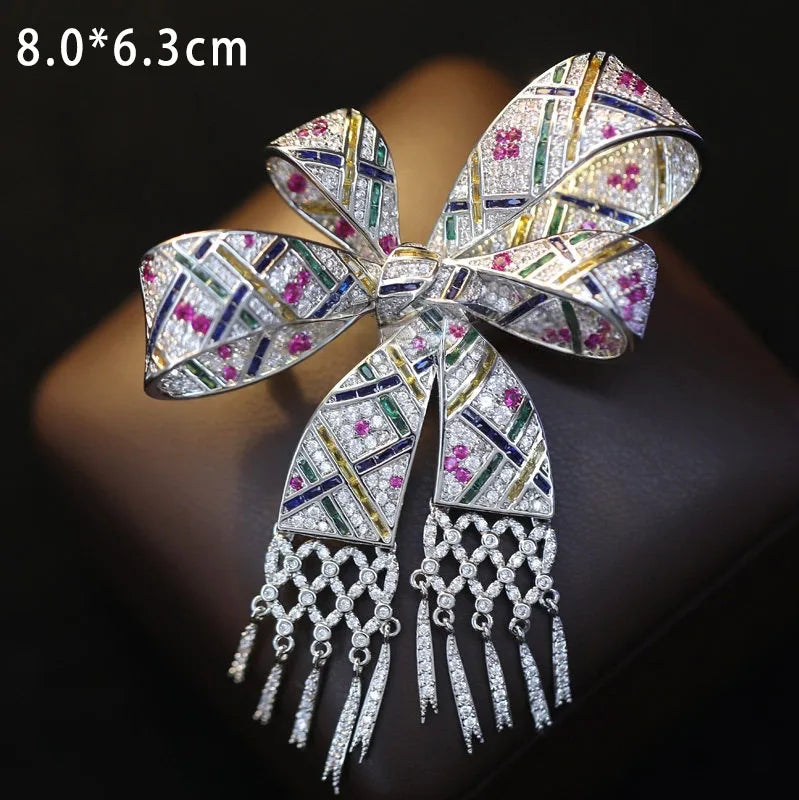 2026 Woman Brooches Luxury Designer Rose Butterfly Dragonfly Vase Bow Broche Pin Micro-inlaid Zircon Elegant Coat Accessories