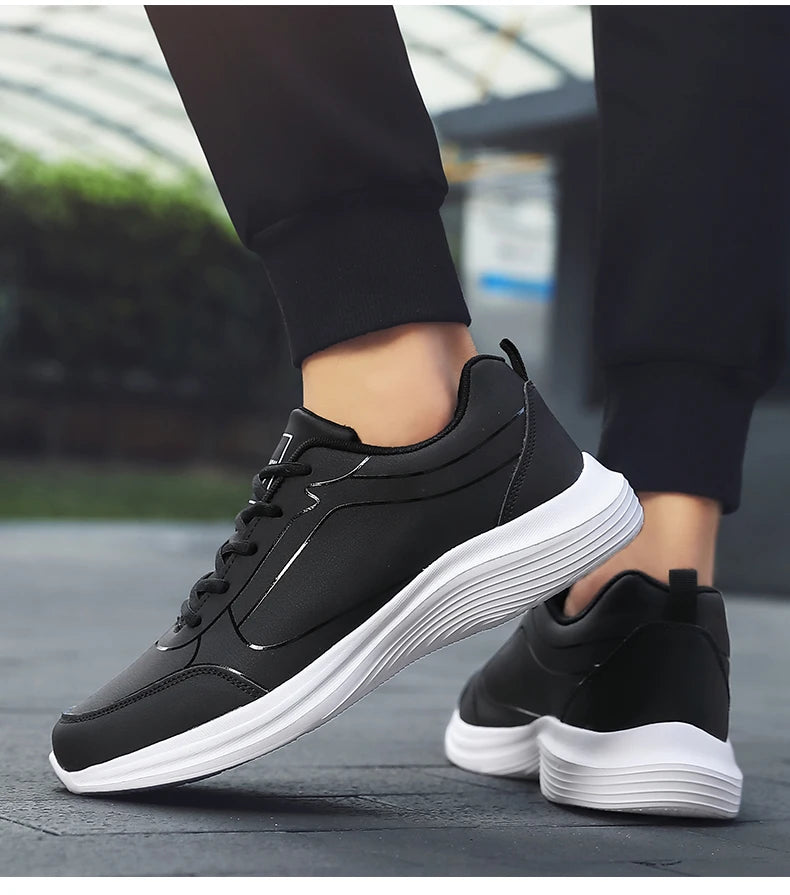 2024 New Sneakers Men Casual Shoes Comfotable Lightweight Men High Quality Running Shoes Outdoor Waterproof Leather Sport Shoes