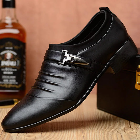 New Men's Slip-On Business Casual Shoes Large Size Fleece Lined Leather Shoes Wear Resistant Rubber Outsole Low Cut Ankle High
