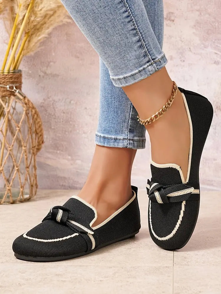 Women Flats 2025 New Knitted Breathable Flat Shoes Women Large Size Lightweight Loafers Anti-Slip Casual Flat Sneakers Women