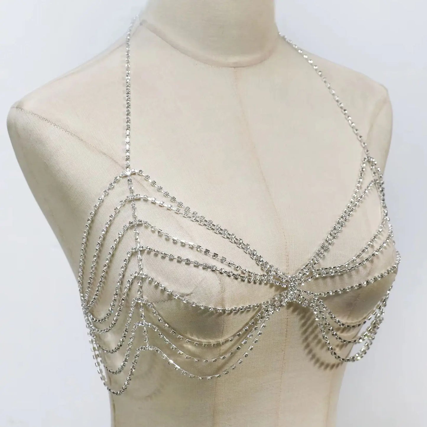 1Pcs Sexy Chest Chain Bra Body Chain Jewelry for Women Body Harness Tassel Body Chain Decoration Nightclub Rave Accessories