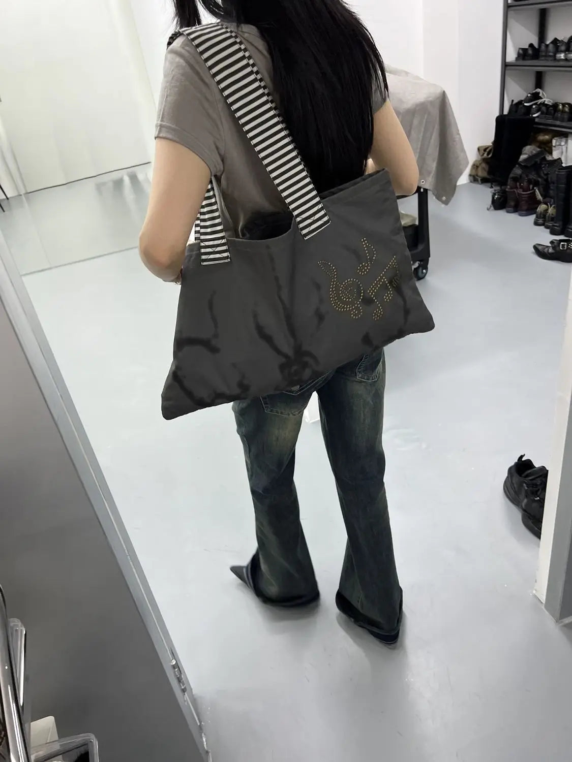 Tote Bag Women 2026 New Nylon Fashion Simple Office Lady High-Capacity Shoulder Bag Handbag