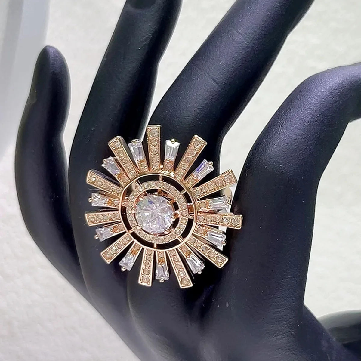 Rings Sales Trend Luxury Brand High Quality Jewelry Original Shiny Christmas Birthday Cocktail Party Engagement Gift for Women