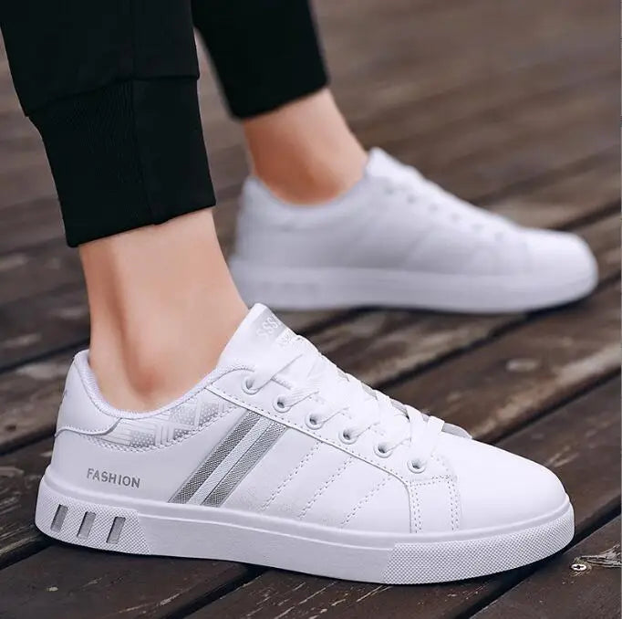 Men Flats Shoes Men's Sneakers Spring Autumn 2024 Outdoor Sport Shoes for Men Fashion Vulcanized Shoe