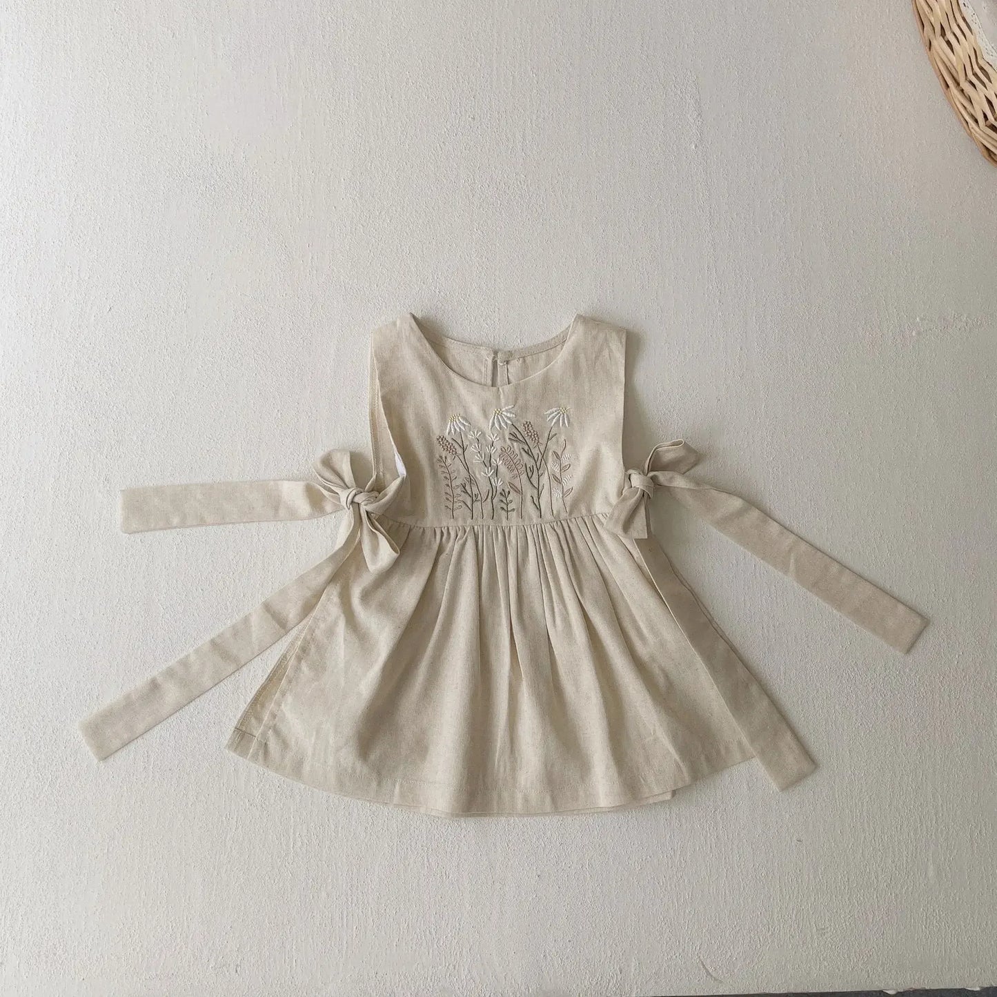7618-1 Girl Baby Dress  Autumn New Flowers Embroidered Girl's Dress Butterfly Strap Apron Sleeveless Suspender Dress
