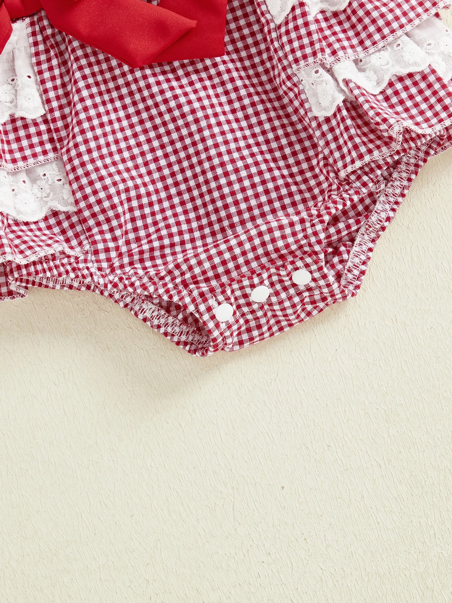 0-18M Valentine's Day Infant Baby Girls Rompers Sleeveless Square Collar Lace Ruffled Letter Embroidery Bow Jumpsuit