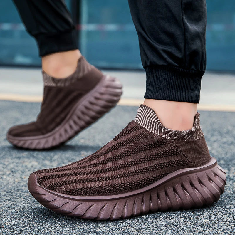 Men's Slip On Casual Sport Shoes Comfortable Knitted Fabric Non-Slip EVA Sole Soft Walking Shoes Women's Sneakers Unsiex Loafers