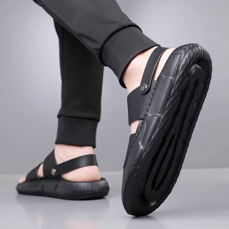 Man Retro Outdoor Comfort Thick Soled Leather Sandals Men's Summer New Men Sandals Luxury Quality  Beach Anti Slip Men Slippers