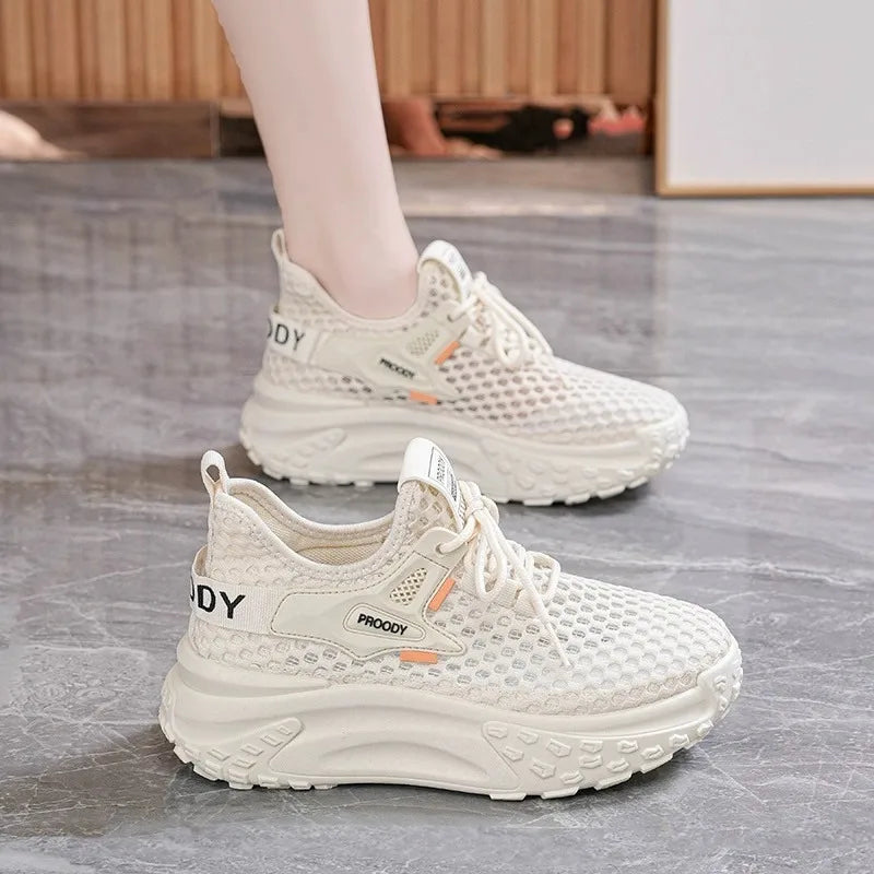 Breathable Women Running Shoes Lightweight Female Sports Shoes Fashion Tennis Outdoor Soft Lace Up Women's Sneakers Q110