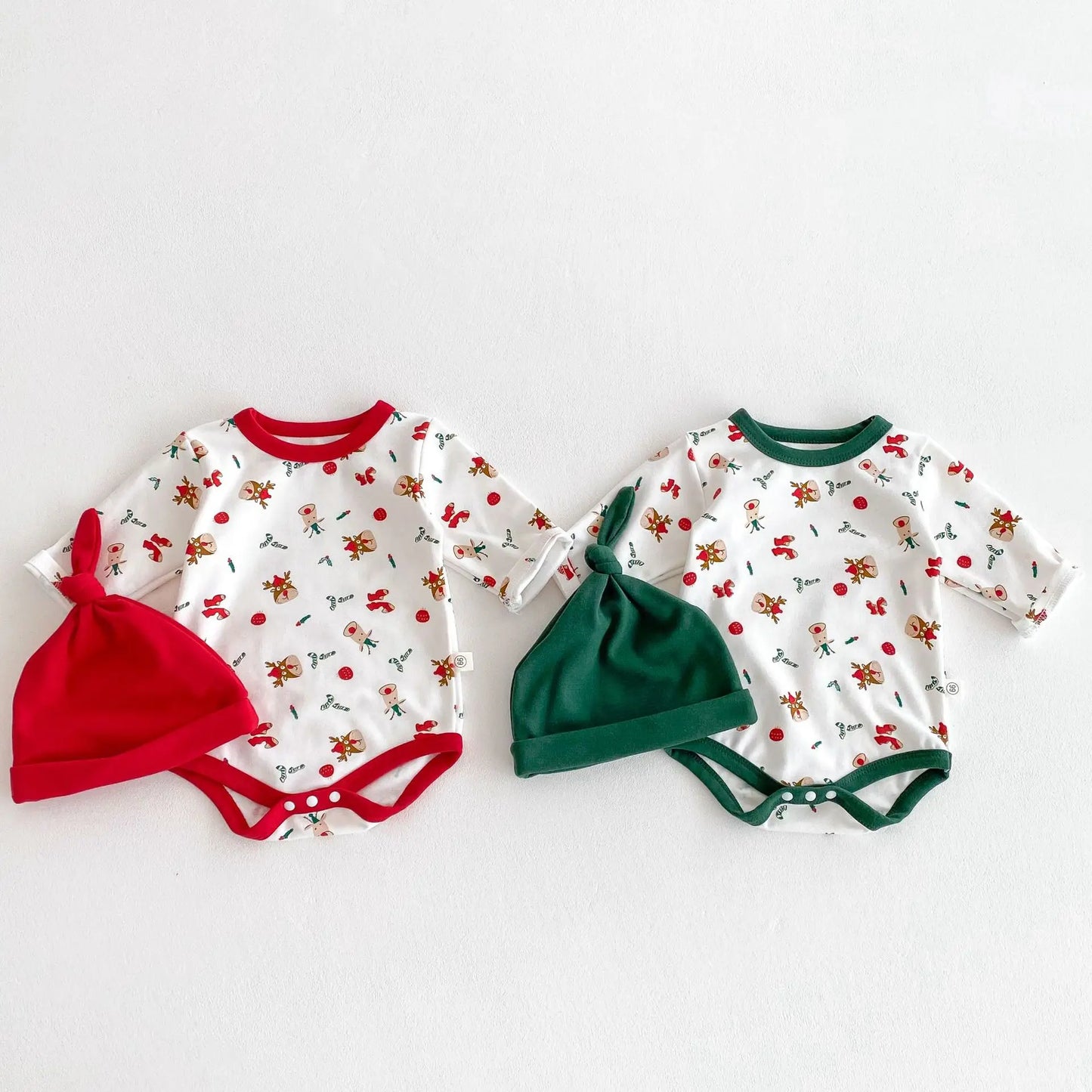 New Spring Autumn Baby Christmas Pajamas Set Long Sleeve Santa Print Bodysuit with Pants and Hat Infant Festive Sleepwear B6076