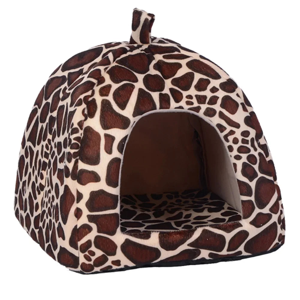 Cute Strawberry Pet Dog Cat House Foldable Warm Soft Winter Dog Bed Sofa Cave Puppy Dog House Kennel Nest for Small Dogs Cats