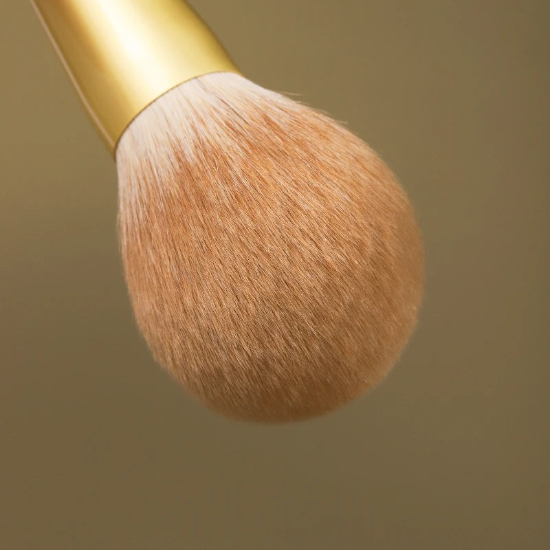 Professional Handmade Makeup Brushes WJ02 Soft Vintage Snow Fox Hair Round Face Powder Brush Yakusugi Wood Handle Make Up Brush