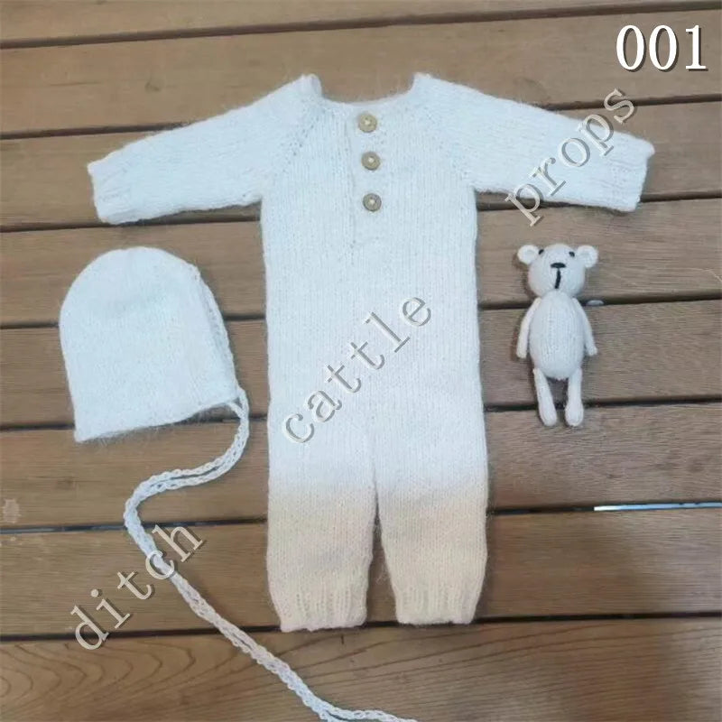 Newborn Photography props Pants Climbing Clothes BearTotal of Three Sets Handmade Knitted Mink