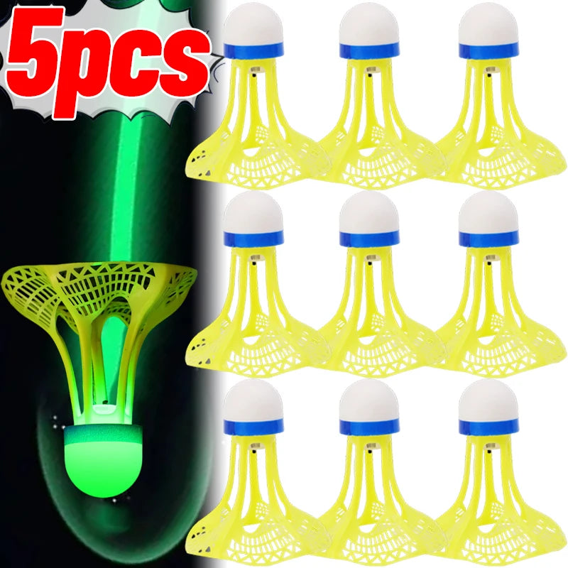 LED Luminous Badminton Shuttlecock Glow in The Dark Nylon Birdies Windproof Outdoor Night Training Sports Fitness Green Red