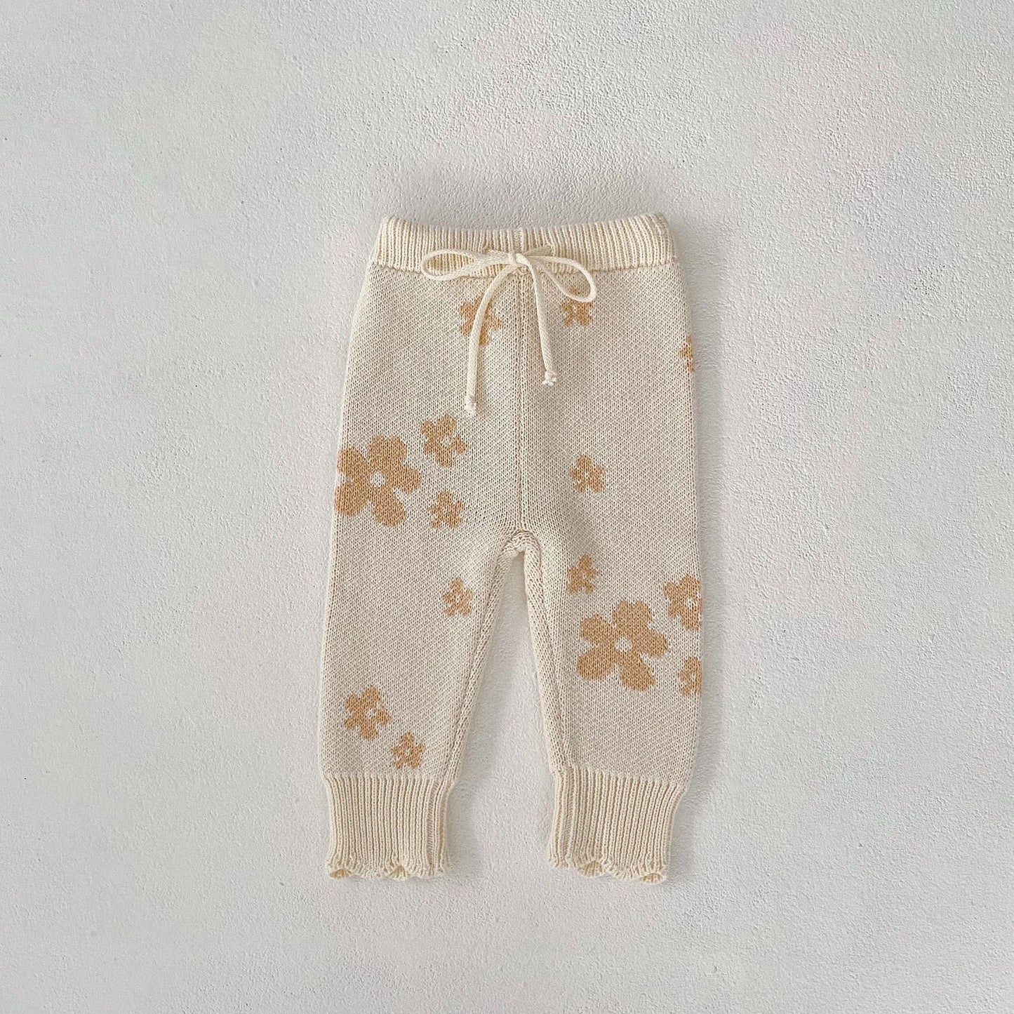 Baby Clothing 2025 Autumn Winter New Fashionable Casual Simple Sweet Floral Jacquard Coat Knitted Pants Hat Socks Kids Clothes
