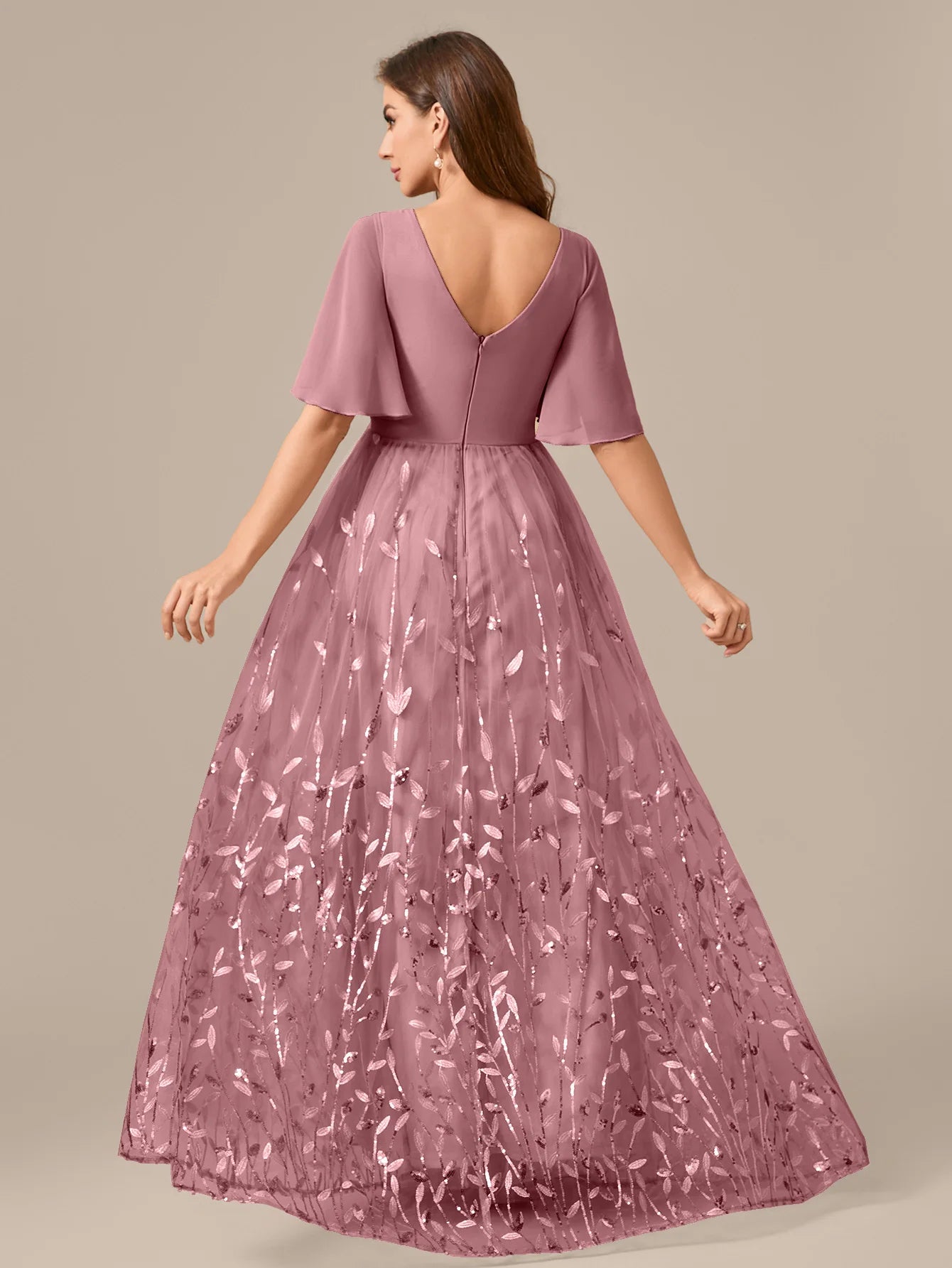 UNITHORSE Random Cutting V-neck Lace-Trimmed Sleeves Chest Pleats Leaf Pattern Tulle Patchwork Evening Dress