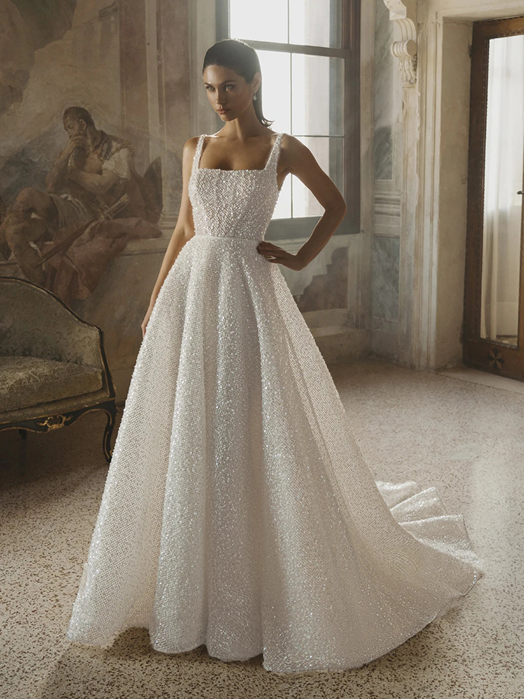 Customized Glitter Bling Bling Wedding Dress Spaghetti Straps Sequins Bridal Gown Sexy Sparkling Party Dress