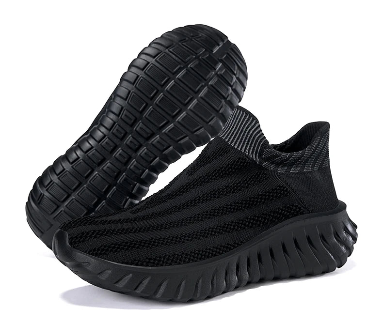 Men's Slip On Casual Sport Shoes Comfortable Knitted Fabric Non-Slip EVA Sole Soft Walking Shoes Women's Sneakers Unsiex Loafers