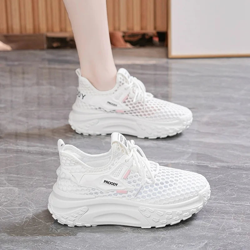 Breathable Women Running Shoes Lightweight Female Sports Shoes Fashion Tennis Outdoor Soft Lace Up Women's Sneakers Q110